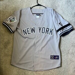 New York Yankees Derek Jeter jersey